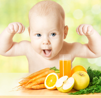 Un jus de légumes et de fruits équilibré pour vos enfants - © inarik